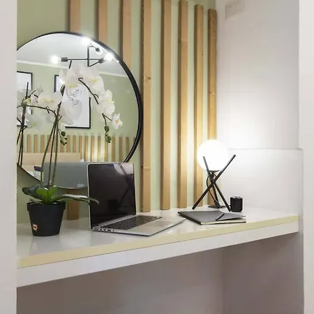 Elegant Flat In The Centre With Two *