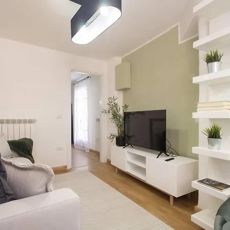 Elegant Flat In The Centre With Two