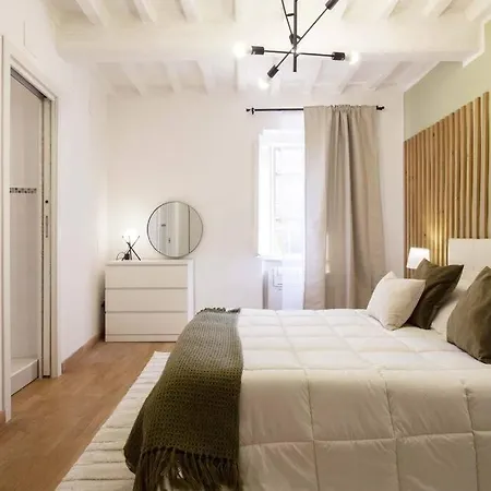 Appartement Elegant Flat In The Centre With Two