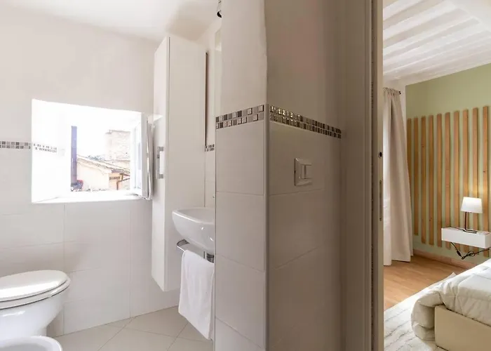 Apartamento Elegant Flat In The Centre With Two